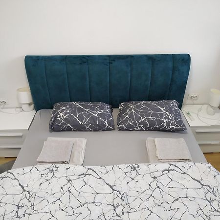 Apartment M & N バニャ・ルカ エクステリア 写真
